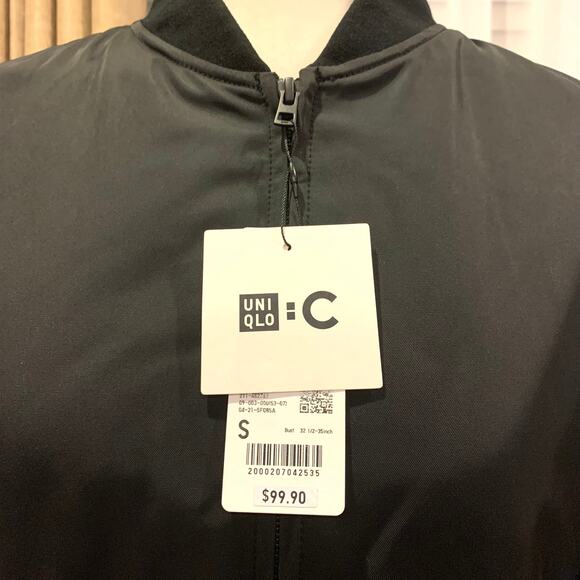 Uniqlo C Bomber Jacket in Black - Picture 7 of 9